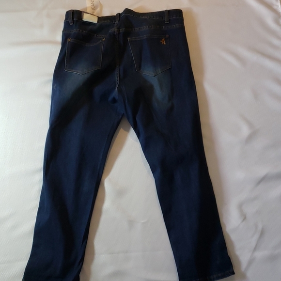 VIP Jeans - Picture 3 of 4